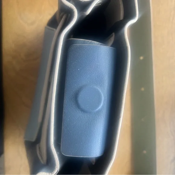 Yuzefi Cream olive and Blue Crossbody Bag with Geometric Design - Picture 5 of 7